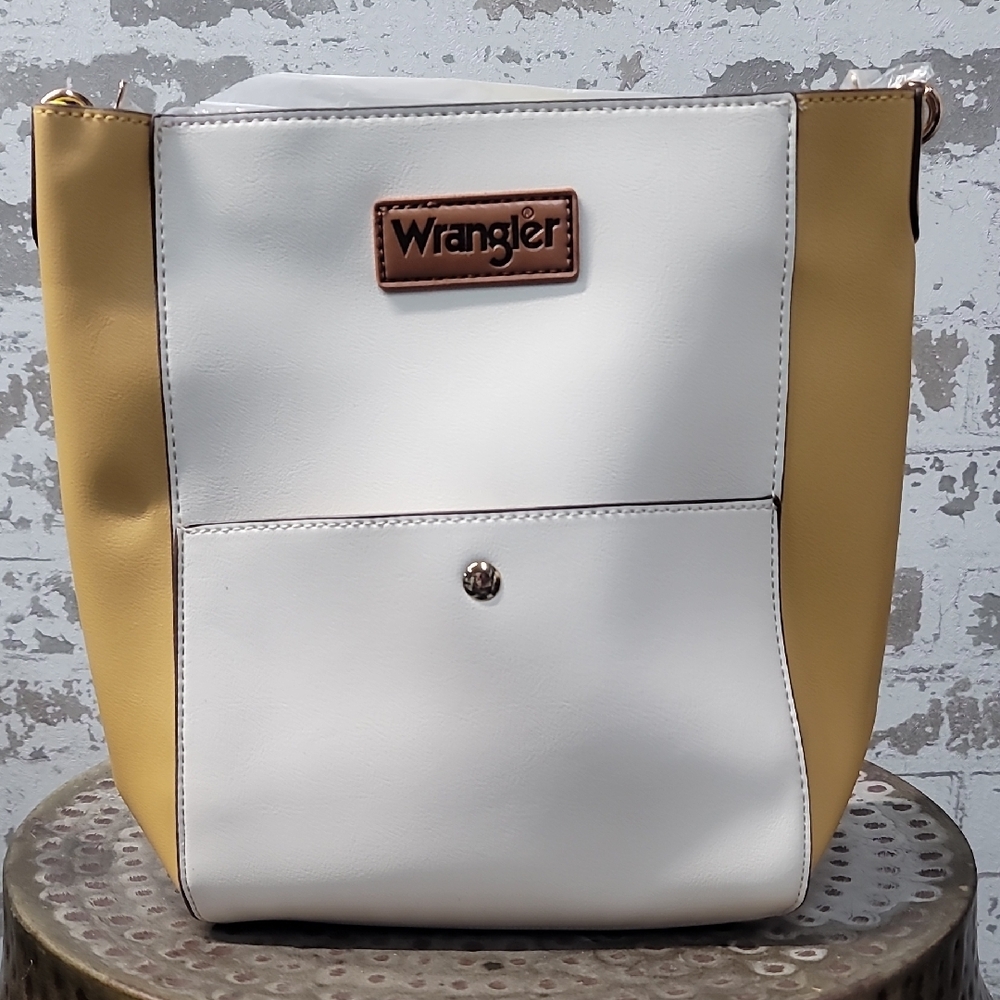 Wrangler White and Tan Women's Bag